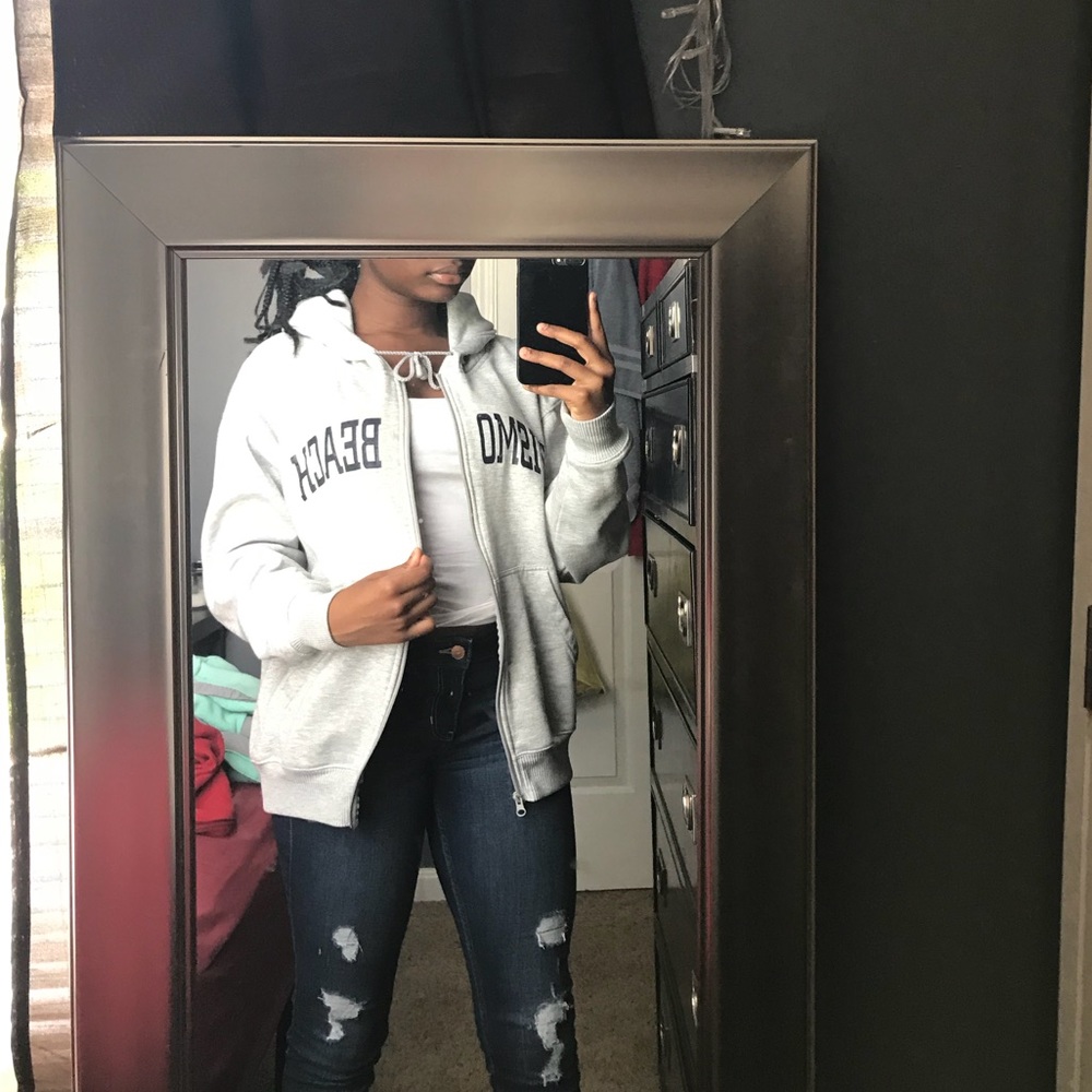 MEN: PISMO BEACH Zip Up Hoodie